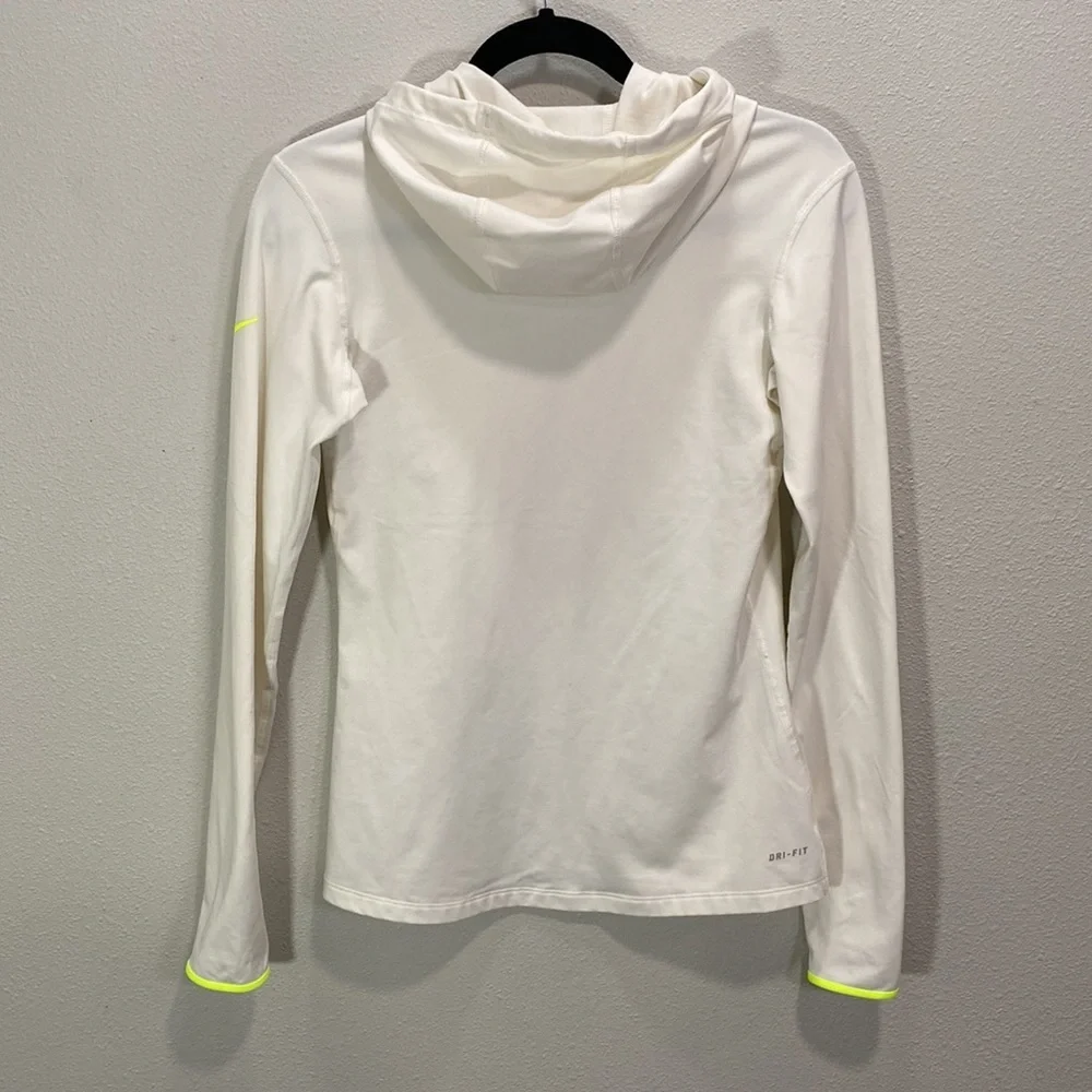 Nike pro funnel